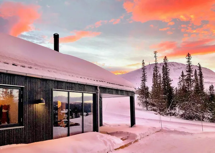 Modern Mountain In Gaustatoppen Nature Park 別荘 リューカン